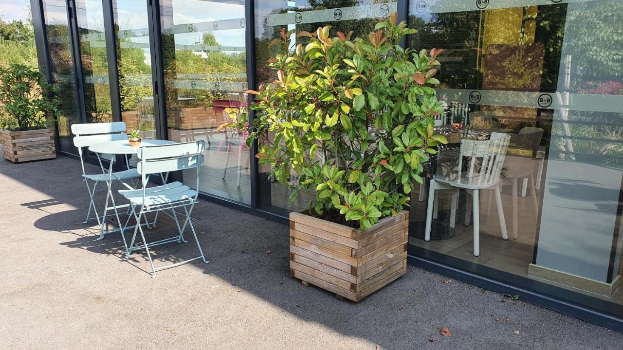 Hotel Palaiseau 3*