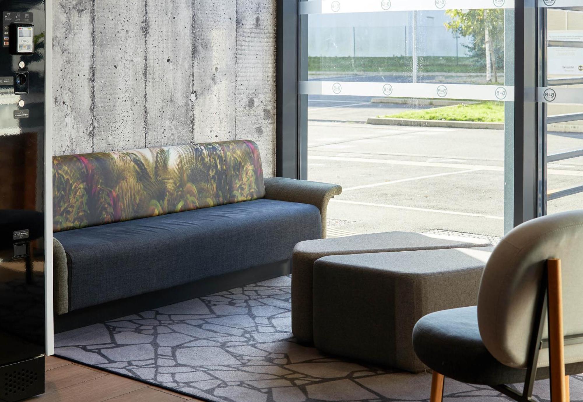 Hotel Palaiseau 3*