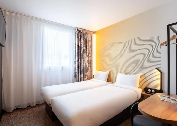 B&B Hotel Igny Palaiseau
